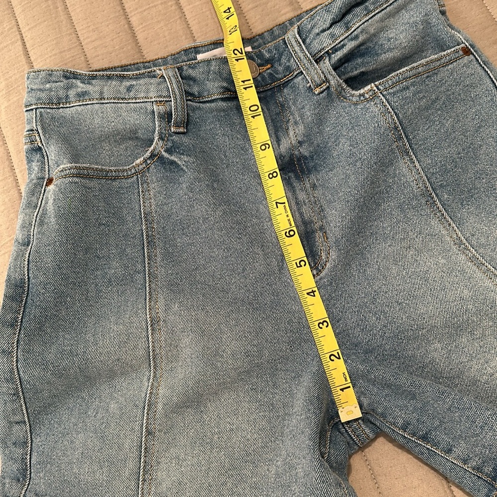 Cello denim jean shorts, high rise pixie, size L - Picture 4 of 10